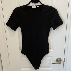 Aritzia Cutout Back T-shirt bodysuit